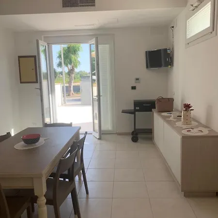 Poseidone Salento Com بيت للعطل *