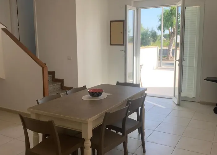 בית נופש Poseidone Salento Com טורה סן ג'ובאני אוג'נטו